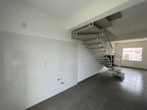 Imagem Casa com 2 Quartos à Venda, 92 m² em São João Do Rio Vermelho - Florianópolis Imagem Casa com 2 Quartos à Venda, 92 m² em São João Do Rio Vermelho - Florianópolis