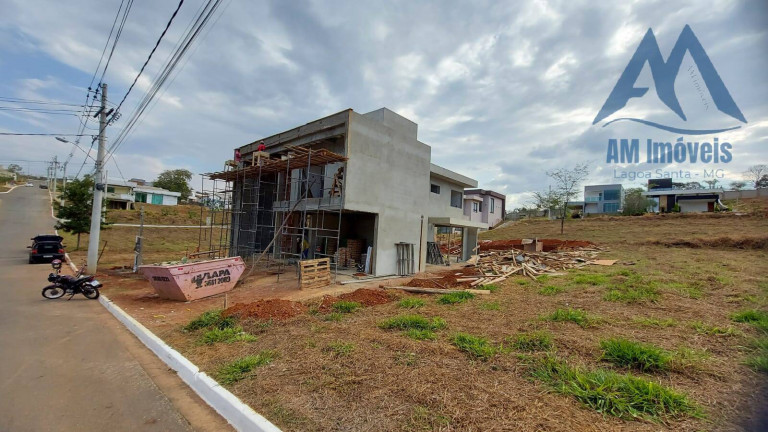Imagem Casa com 4 Quartos à Venda, 530 m² em Gran Royalle - Lagoa Santa Imagem Casa com 4 Quartos à Venda, 530 m² em Gran Royalle - Lagoa Santa