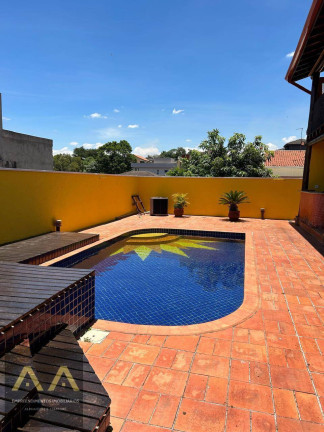 Imagem Casa com 3 Quartos à Venda, 360 m² em Tarumã - Santana De Parnaíba Imagem Casa com 3 Quartos à Venda, 360 m² em Tarumã - Santana De Parnaíba