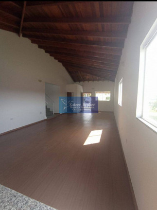Imagem Casa com 4 Quartos à Venda ou Locação, em Curitibanos - Bragança Paulista Imagem Casa com 4 Quartos à Venda ou Locação, em Curitibanos - Bragança Paulista