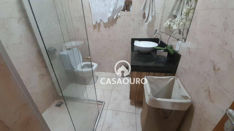 Imagem Casa com 4 Quartos à Venda, 300 m² em Floresta - Belo Horizonte Imagem Casa com 4 Quartos à Venda, 300 m² em Floresta - Belo Horizonte