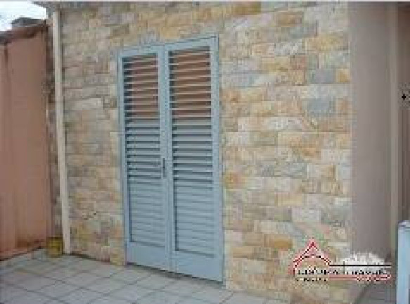 Imagem Casa com 2 Quartos à Venda, 100 m² em Parque Santo Antônio - Jacareí Imagem Casa com 2 Quartos à Venda, 100 m² em Parque Santo Antônio - Jacareí