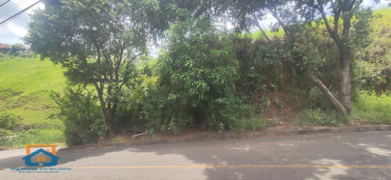 Imagem Terreno à Venda, 1.385 m² em Iguaçu - Ipatinga Imagem Terreno à Venda, 1.385 m² em Iguaçu - Ipatinga