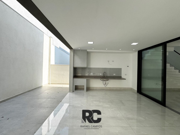 Imagem Sobrado com 4 Quartos à Venda, 300 m² em Centro - Arujá Imagem Sobrado com 4 Quartos à Venda, 300 m² em Centro - Arujá
