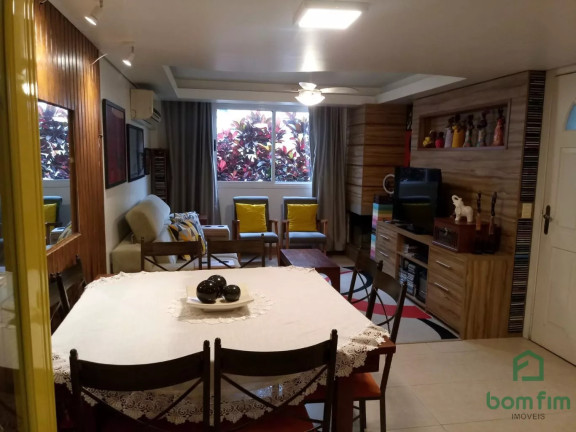 Imagem Sobrado com 3 Quartos à Venda, 150 m² em São Sebastião - Porto Alegre