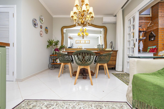 Sobrado com 3 Quartos à Venda, 127 m² em Atuba - Curitiba