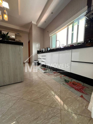 Imagem Casa com 5 Quartos à Venda, 516 m² em Centro - Piraquara Imagem Casa com 5 Quartos à Venda, 516 m² em Centro - Piraquara