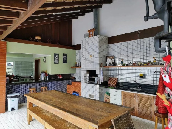 Imagem Casa com 6 Quartos à Venda, 724 m² em Domingos Martins - Domingos Martins