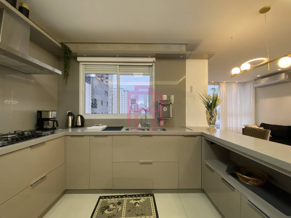 Imagem Apartamento com 4 Quartos à Venda, 137 m² em Centro - Balneário Camboriú Imagem Apartamento com 4 Quartos à Venda, 137 m² em Centro - Balneário Camboriú