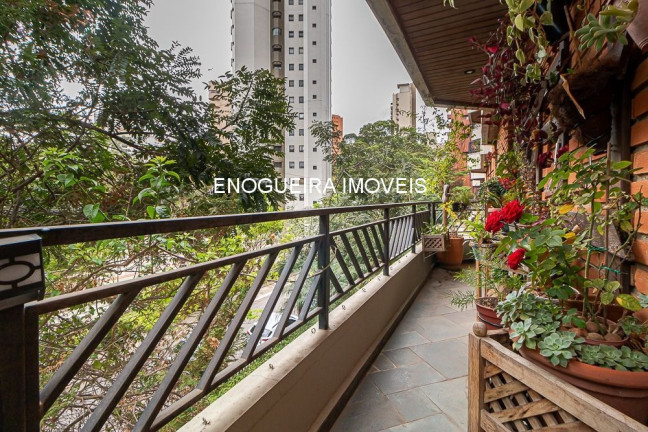 Imagem Apartamento com 4 Quartos à Venda, 221 m² em Vila Suzana - São Paulo
