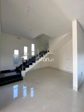 Imagem Sobrado com 3 Quartos à Venda, 235 m² em Parqville Jacarandá - Aparecida De Goiânia