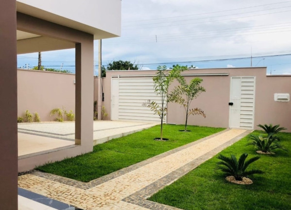 Imagem Sobrado com 4 Quartos à Venda,  em Plano Diretor Sul - Palmas