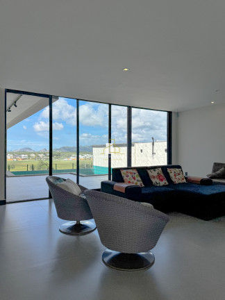 Casa com 5 Quartos à Venda, 495 m² em Alphaville Jacuhy - Serra