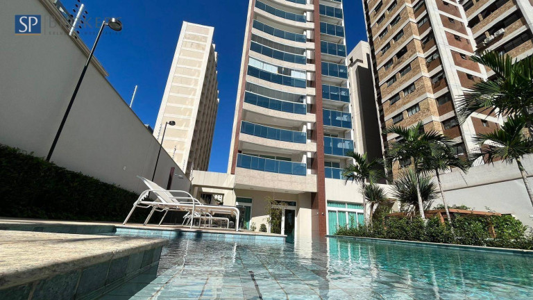 Apartamento com 3 Quartos à Venda, 145 m² em Cambuí - Campinas