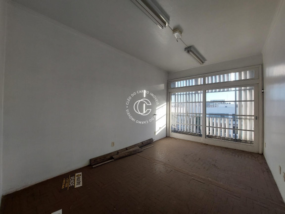 Imagem Apartamento com 3 Quartos à Venda, 231 m² em Centro - Santa Maria Imagem Apartamento com 3 Quartos à Venda, 231 m² em Centro - Santa Maria