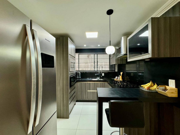 Imagem Apartamento com 3 Quartos à Venda, 170 m² em Centro - Balneário Camboriú Imagem Apartamento com 3 Quartos à Venda, 170 m² em Centro - Balneário Camboriú
