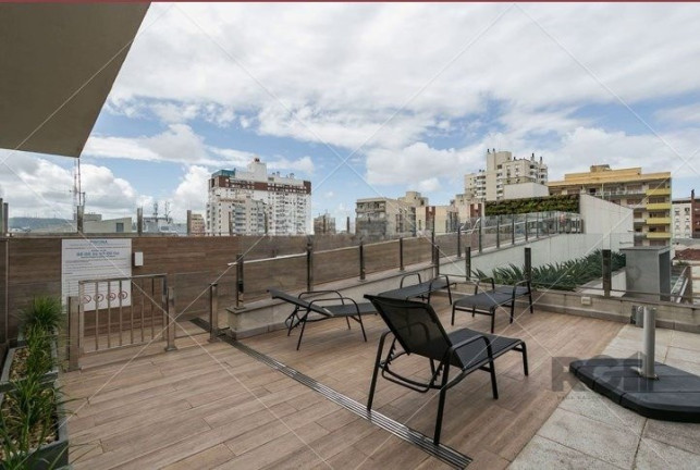 Imagem Apartamento com 1 Quarto à Venda ou Locação, 66 m² em Centro Histórico - Porto Alegre