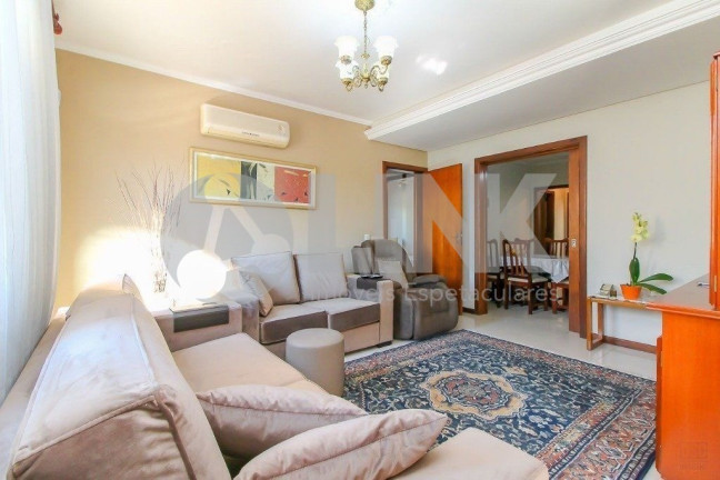 Imagem Casa com 5 Quartos à Venda, 192 m² em Passo Da Areia - Porto Alegre