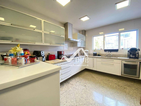 Imagem Apartamento com 3 Quartos à Venda, 227 m² em Embaré - Santos