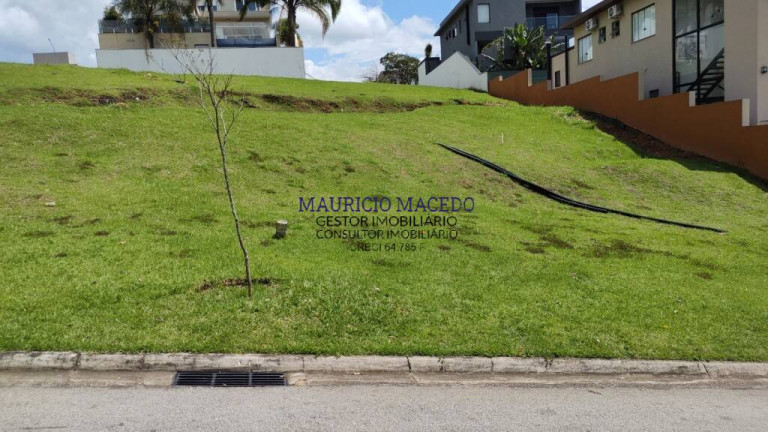 Imagem Terreno à Venda, 556 m² em Alphaville - Santana De Parnaíba Imagem Terreno à Venda, 556 m² em Alphaville - Santana De Parnaíba