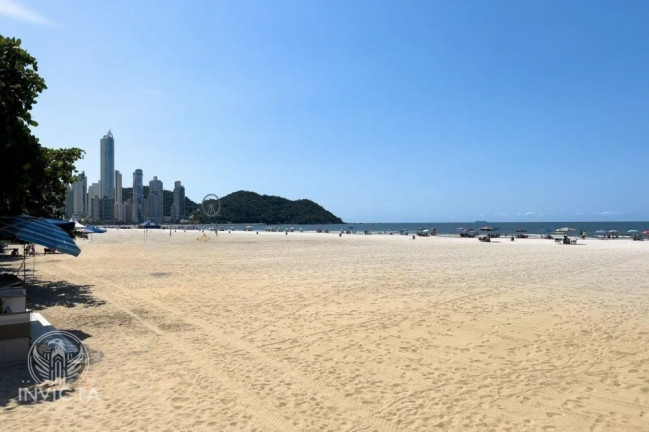 Imagem Apartamento com 4 Quartos à Venda, 132 m² em Barra Norte - Balneário Camboriú Imagem Apartamento com 4 Quartos à Venda, 132 m² em Barra Norte - Balneário Camboriú