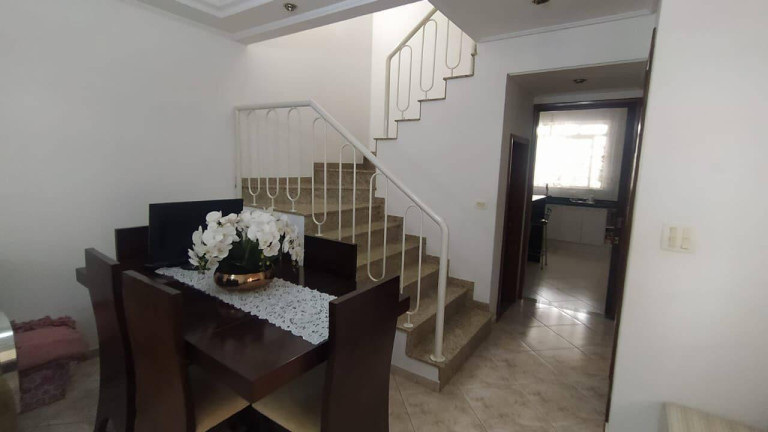 Imagem Casa com 3 Quartos à Venda, 238 m² em Jardim Imperial - Maringá