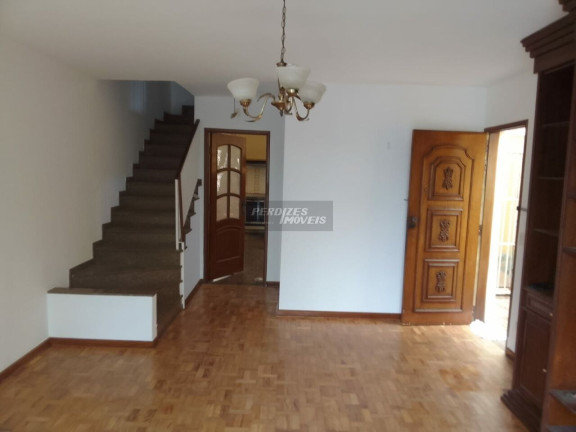 Imagem Casa com 3 Quartos para Alugar, 245 m² em Vila Romana - São Paulo