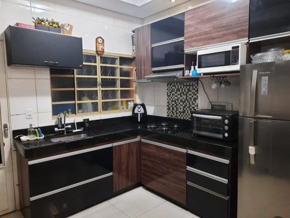 Imagem Casa com 4 Quartos à Venda, 120 m² em Parque Maracanã - Contagem