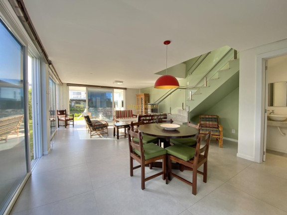 Imagem Casa com 3 Quartos à Venda, 152 m² em Condominio One Atlantida Houses - Xangri-lá Imagem Casa com 3 Quartos à Venda, 152 m² em Condominio One Atlantida Houses - Xangri-lá