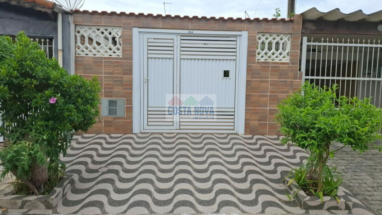 Casa com 2 Quartos à Venda, 100 m²