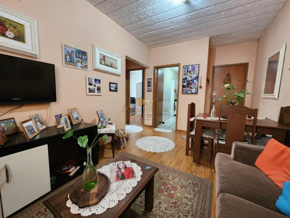 Imagem Apartamento com 2 Quartos à Venda, 48 m² em Araras - Teresópolis