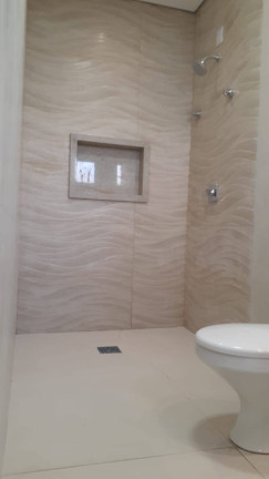 Imagem Casa com 3 Quartos à Venda, 231 m² em Jardim Imperial - Cuiabá
