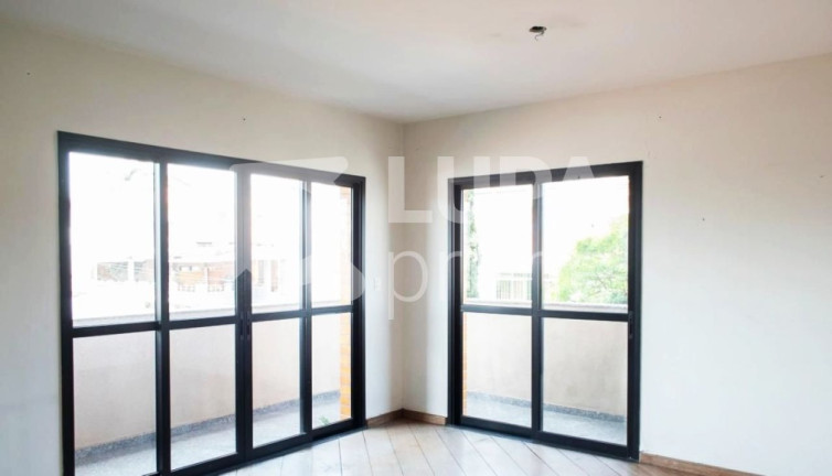 Imagem Apartamento com 4 Quartos à Venda, 190 m² em água Fria - São Paulo