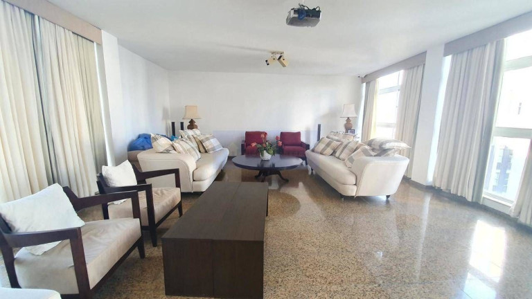 Apartamento com 4 Quartos à Venda, 306 m² em Jardim Apipema - Salvador