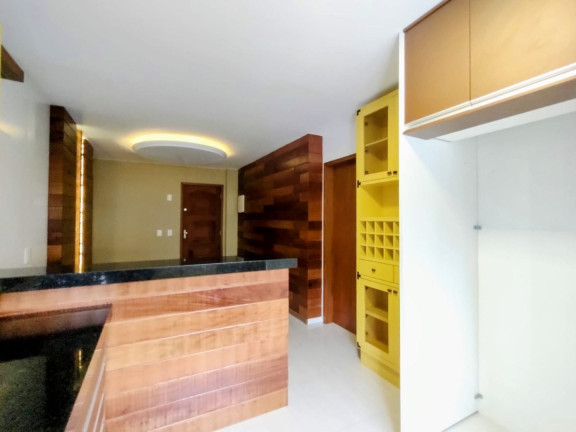 Imagem Imóvel com 3 Quartos à Venda, 153 m² em Alto - Teresópolis Imagem Imóvel com 3 Quartos à Venda, 153 m² em Alto - Teresópolis