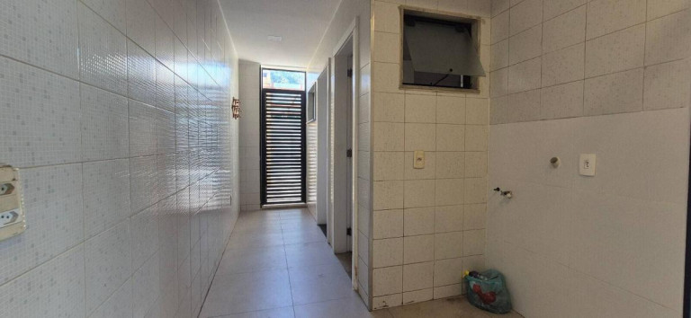 Imagem Casa com 4 Quartos à Venda, 300 m² em Barra Da Tijuca - Rio De Janeiro Imagem Casa com 4 Quartos à Venda, 300 m² em Barra Da Tijuca - Rio De Janeiro