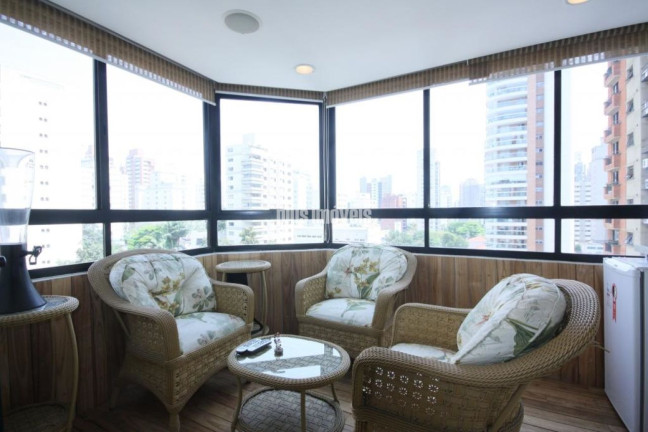 Apartamento com 4 Quartos à Venda, 209 m² em Moema - São Paulo