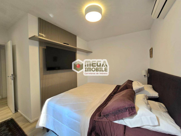 Imagem Apartamento com 3 Quartos à Venda, 93 m² em Centro - Florianópolis Imagem Apartamento com 3 Quartos à Venda, 93 m² em Centro - Florianópolis