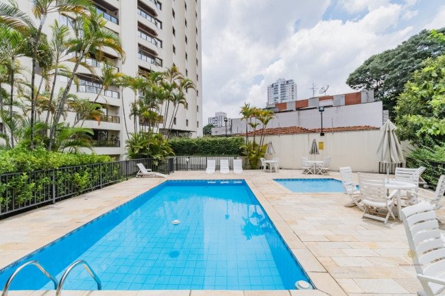 Imagem Apartamento com 3 Quartos à Venda, 140 m² em Vila Olímpia - São Paulo