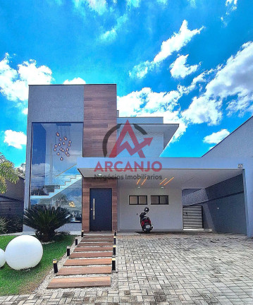 Casa com 3 Quartos à Venda, 218 m² em Chácaras Maringá - Atibaia