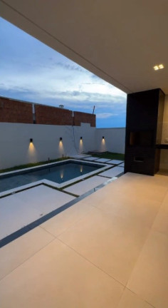 Imagem Casa com 4 Quartos à Venda, 285 m² em Ponta Negra - Manaus
