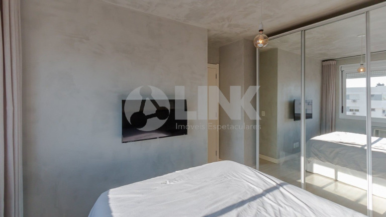 Imagem Apartamento com 2 Quartos à Venda, 61 m² em Passo Da Areia - Porto Alegre