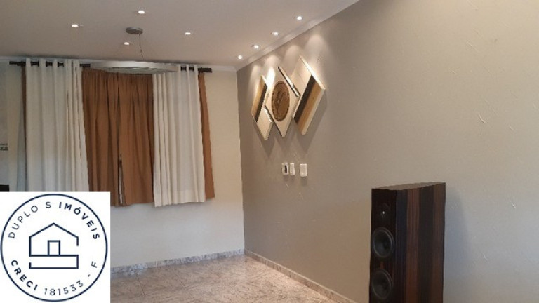 Imagem Sobrado com 3 Quartos à Venda, 164 m² em Jardim Vila Galvão - Guarulhos Imagem Sobrado com 3 Quartos à Venda, 164 m² em Jardim Vila Galvão - Guarulhos