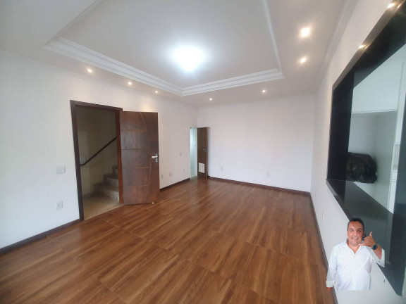 Casa com 3 Quartos à Venda, 332 m² em Jacarepaguá - Rio De Janeiro
