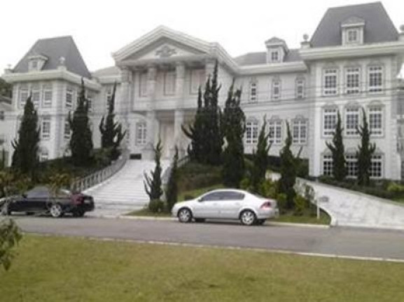 Casa com 8 Quartos à Venda,  em Tambore 03 - Alphaville