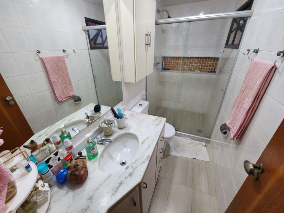 Imagem Imóvel com 3 Quartos à Venda, 140 m² em Taquara - Rio De Janeiro Imagem Imóvel com 3 Quartos à Venda, 140 m² em Taquara - Rio De Janeiro