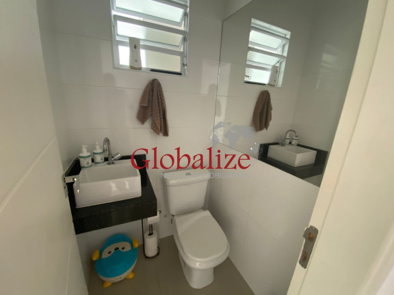 Imagem Casa com 3 Quartos à Venda, 160 m² em Embaré - Santos Imagem Casa com 3 Quartos à Venda, 160 m² em Embaré - Santos