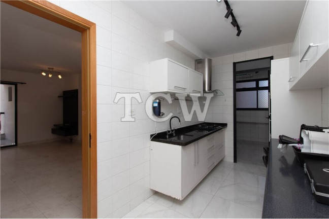 Imagem Apartamento com 3 Quartos à Venda, 93 m² em Moema - São Paulo