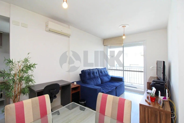 Imagem Apartamento com 2 Quartos à Venda, 60 m² em Cristo Redentor - Porto Alegre Imagem Apartamento com 2 Quartos à Venda, 60 m² em Cristo Redentor - Porto Alegre