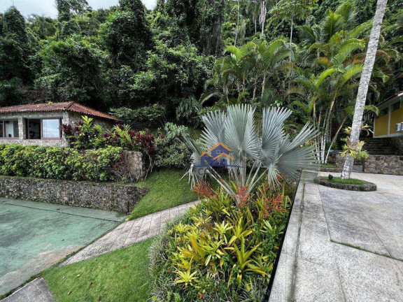 Imagem Casa com 9 Quartos para Temporada, 999 m² em Mombaça - Angra Dos Reis Imagem Casa com 9 Quartos para Temporada, 999 m² em Mombaça - Angra Dos Reis